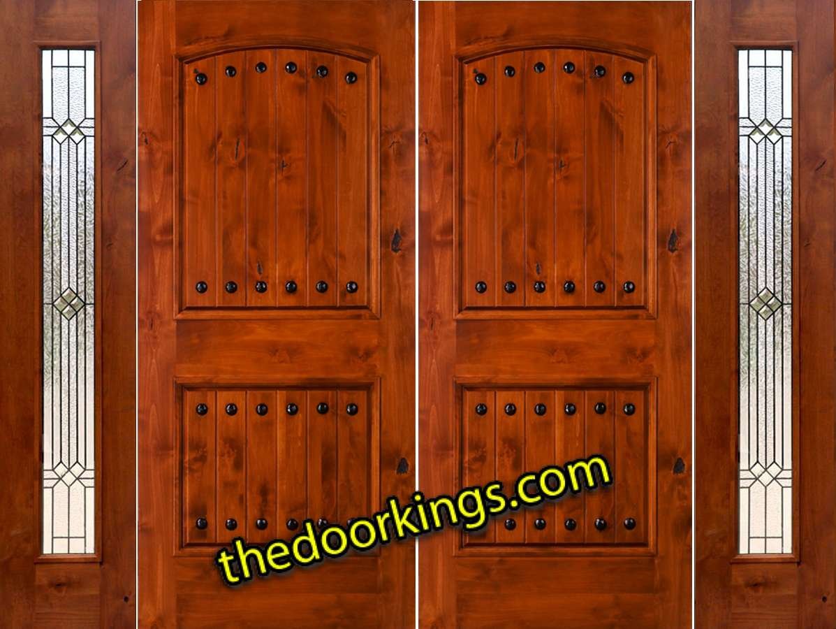 sw62 knotty alder double door with two builder patina sidelites